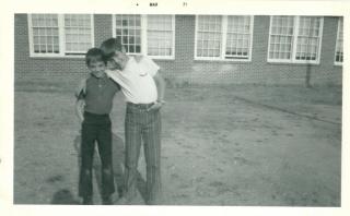 Thomas and Kinney-713059